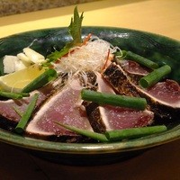 土佐料理 祢保希 丸の内店 - 鰹のたたき