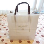 ラ メゾン ドゥ グラシアニ - ペーパーバッグ