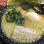 横浜家系ラーメン 龍馬家 - 