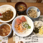 レストランさんさん - 見た目、凄い組み合わせなり∑(ﾟДﾟ)