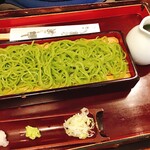 さらしな総本店 - 月替りそばより、茶そば¥930+税