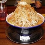 ラーメンビリー 多賀城店 - ラーメン 820円 にんにく、野菜増し、アブラ