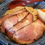 島田製麺食堂 - レアチャーシュートッピングの麺大盛り無料