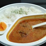 焼肉とワイン 八孝 - まかないカレー（テイクアウト）