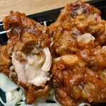Yanagi - 「デラックスからあげ弁当」の鶏唐揚げ（食べかけで失礼します）