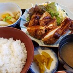 寿司勝 - チキンカツ定食