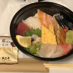 SUSHI DINING YUME - 上ちらし1200円税別