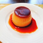 洋食屋シカレ - セットのプリン