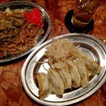 ＹＵＫＩ - ２０１２／０５　静岡Ｂ級グルメの出前。(すだ屋：対面)