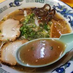 海平ラーメン - まろやか豚骨スープ( ´∀｀ )b
