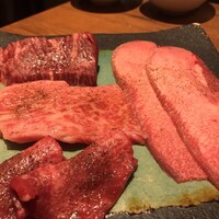 焼肉 うしみつ 恵比寿本店 - 