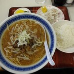 どさん娘 - 味噌ラーメン定食