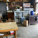 生そば 新清 - 店内