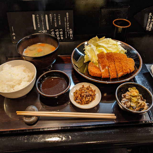 技 あっさりの脂身が 口の中でとろけていきます By Umai Tv とんかつ山本 京都市役所前 とんかつ 食べログ