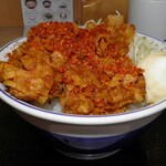 かつや - スパイスチキンのコーンフレークカツ丼 649円