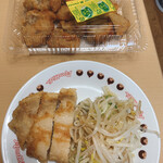 テンホウ - 上　つまみ唐揚げ　下　つまみ肉揚げ（半分」