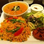 シターラ - 炊き込みご飯のセット。カレーは野菜