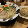 彩色ラーメンきんせい 高槻本店