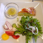 レプロット - 前菜　バーニャカウダー　キッシュ