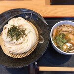 情熱うどん 荒木伝次郎 - ざるチャーシュー