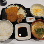 Yoshinoya - 