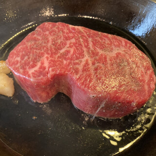 白金でおすすめのグルメ情報 牛サイコロステーキ をご紹介 食べログ