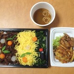 料亭・義経 - 牛しぐれ煮弁当￥1,050