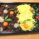料亭・義経 - 牛しぐれ煮弁当￥1,050