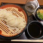 Marugame Seimen - ざる並273円
                        綺麗な手綱型