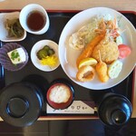 いさりび菊や - ミックスフライ定食