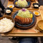 Buta Niku Semmon Ten Tonkatsu Nori - 200318上ヒレかつランチ2000円