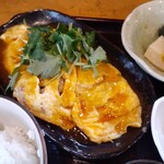鶴 - 豚すき焼き風オムレツ