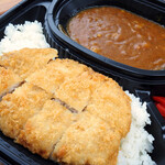 日乃屋カレー - 料理写真: