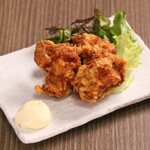 もも肉の唐揚げ（3個）