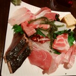 ひとし - 刺身盛り合わせ（2人前）　1,500円