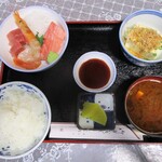 Kadoya - さしみ定食 1,300円（税込）。　　　　　2020.05.04