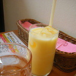 ナマステ - マンゴーラッシー