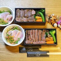 肉匠 逢喜の郷 - 国産牛リブロース弁当￥2,160 　牛ヘレ肉弁当￥1,836