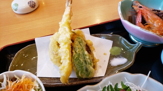 海鮮丼 魚しん 長船 海鮮丼 食べログ