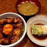 八剣伝 - 焼きとり丼セット(650円税込)