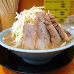 ラーメン 盛太郎 - チャーシュー麺（野菜マシマシ）840円
