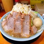 ラーメン 盛太郎 - チャーシュー麺（野菜マシマシ）840円