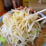 ラーメン 盛太郎 - チャーシュー麺（野菜マシマシ）840円