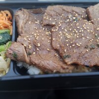 焼肉 大貫 - 焼肉弁当　大　3,240円税込
