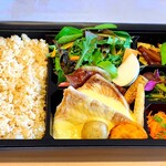 オーガニックグリル鵠沼海岸 - 