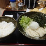 本格派博多うどん はし田たい吉 新橋店 - 