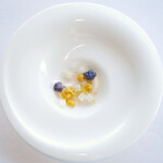 アジュール フォーティーファイブ - ランチコース 8200円 の墨イカとカリフラワー