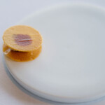 アジュール フォーティーファイブ - ランチコース 8200円 の金柑のチップス