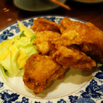 Taiwan Ryouri Takarajima - 鶏もも肉の唐揚げ800円。