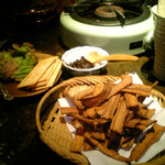 オマチ堂 - ごぼうチップ＆レバーペースト